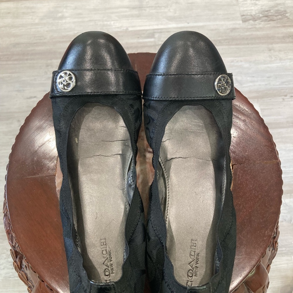 Pre-Loved Coach Monogram & Leather Cap Toe Ballet Flat Shoes - Picture 2 of 2